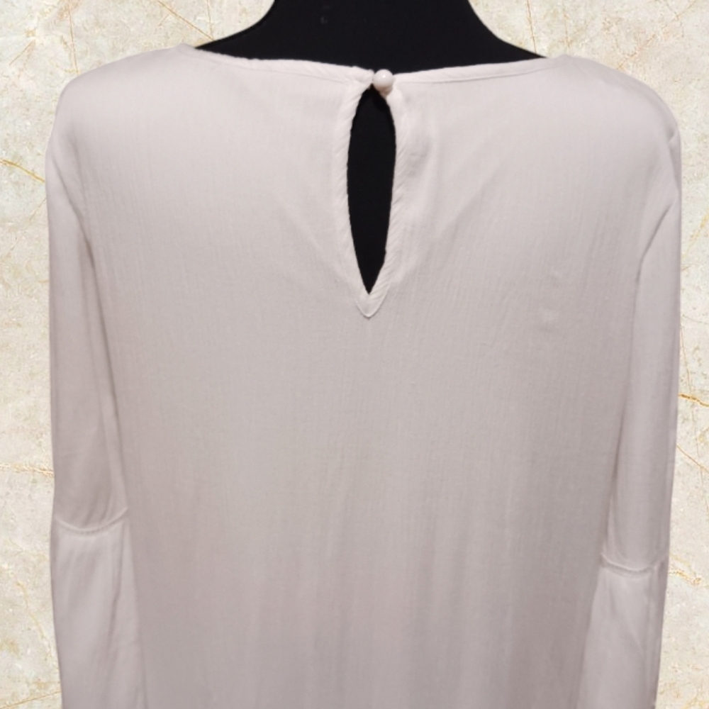 Kut From The Cloth Juliet Bell Sleeve Shift Dress - Picture 4 of 10